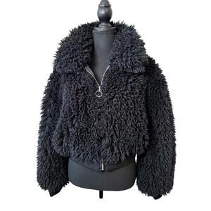 Urban Outfitters 1/4 Zip Crop Jacket Size S Fuzzy Faux Fur Black Casual Outdoor